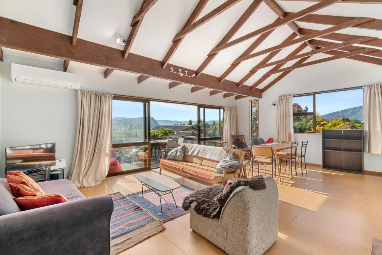 Goodall Crib - Wanaka Holiday Home Exterior photo